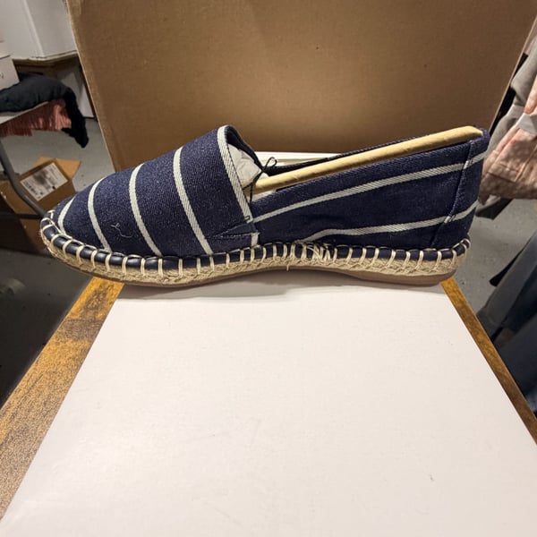 The Drop Lila Flat Espadrille Stripe Denim Size 5.5