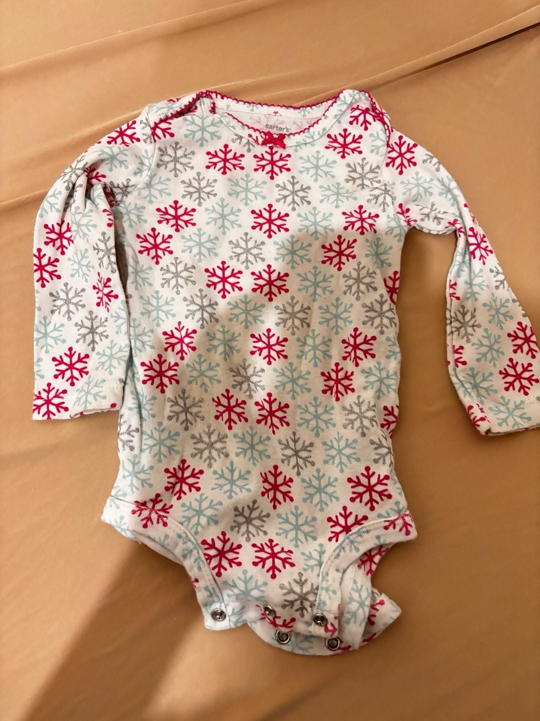 Carter's Snowflake Bodysuit Size 12 Months Long Sleeve Pink Blue 2