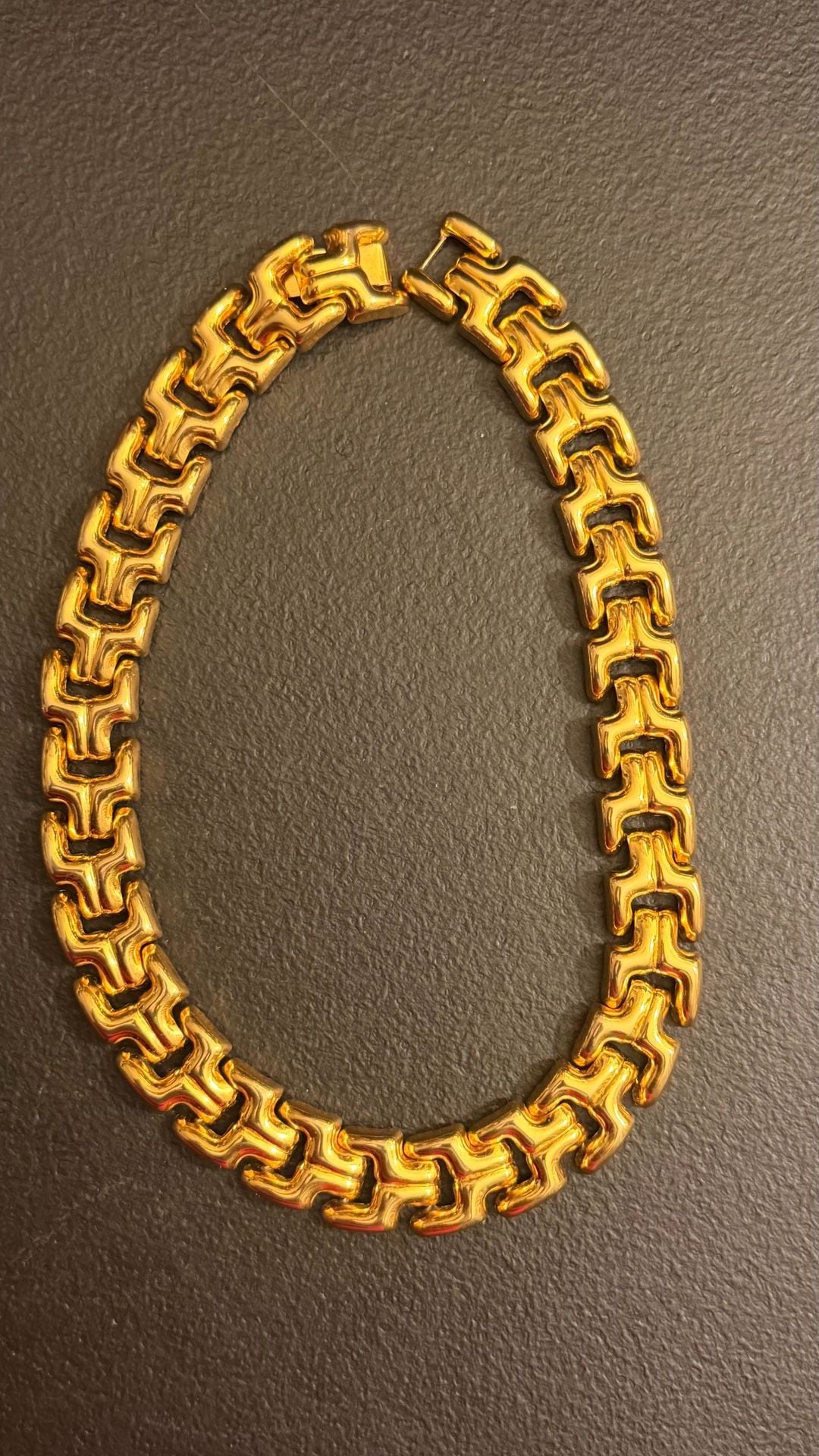 Vintage Gold Tone Chunky Link Statement Necklace 2