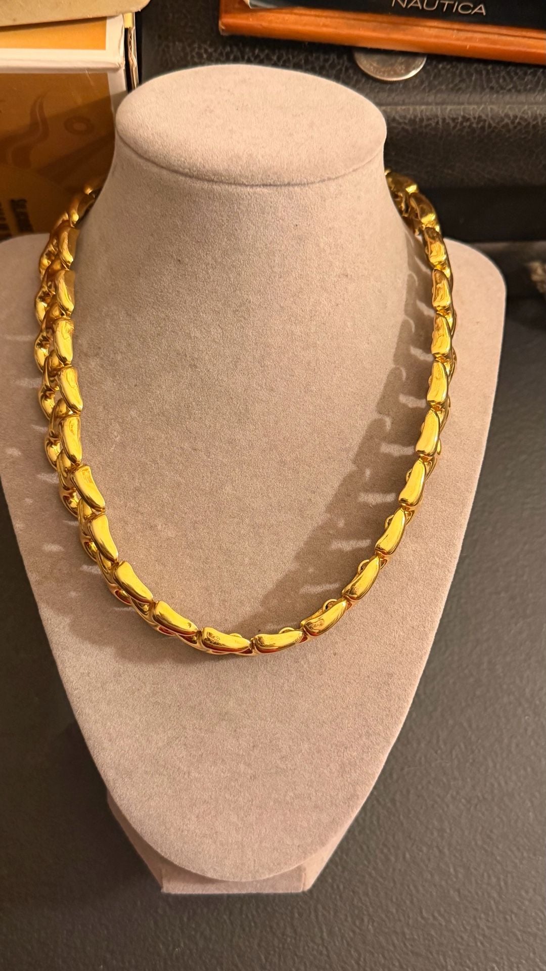 Vintage Gold Tone Chunky Link Statement Necklace 3
