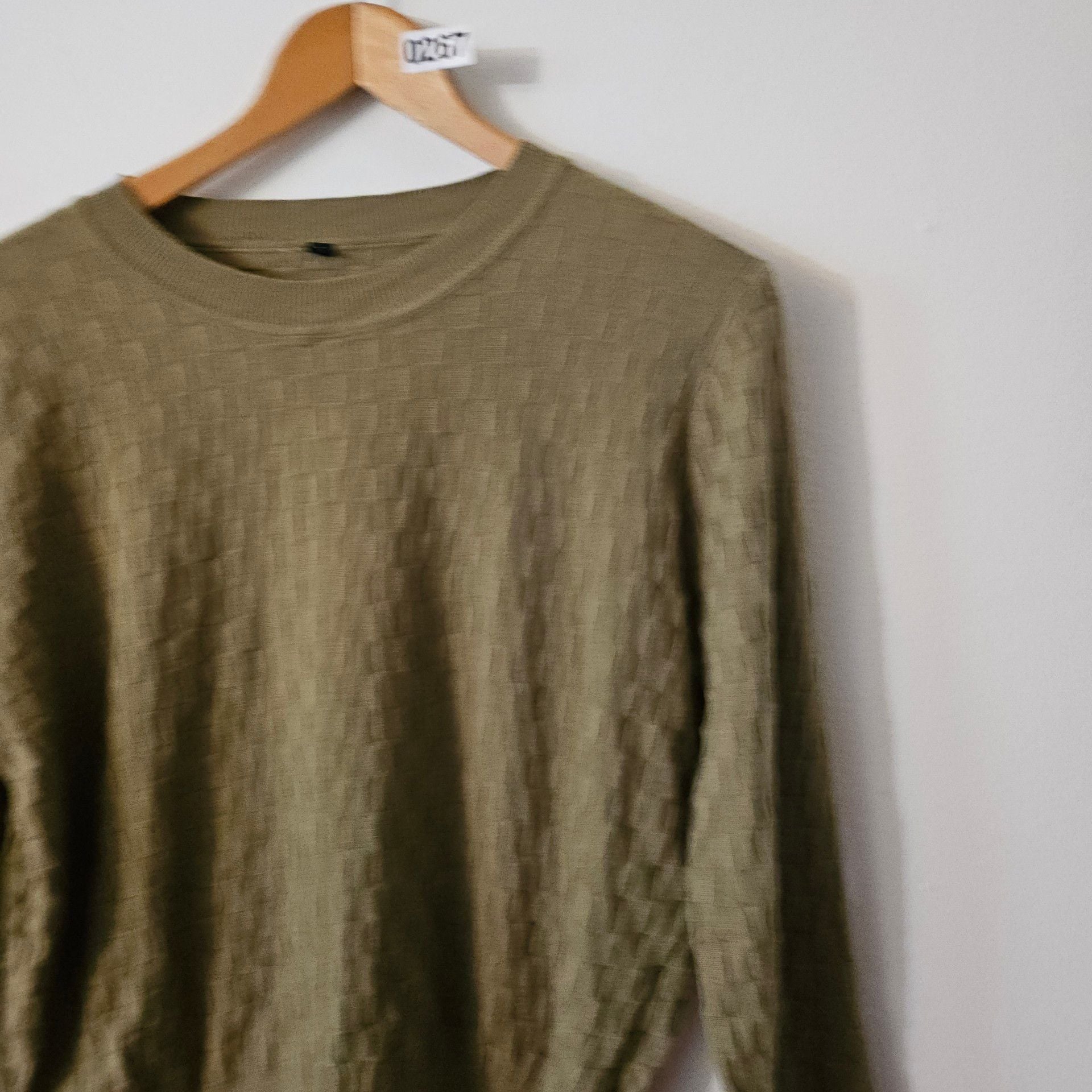 Checkered Knit Sweater Size L Olive 267 8