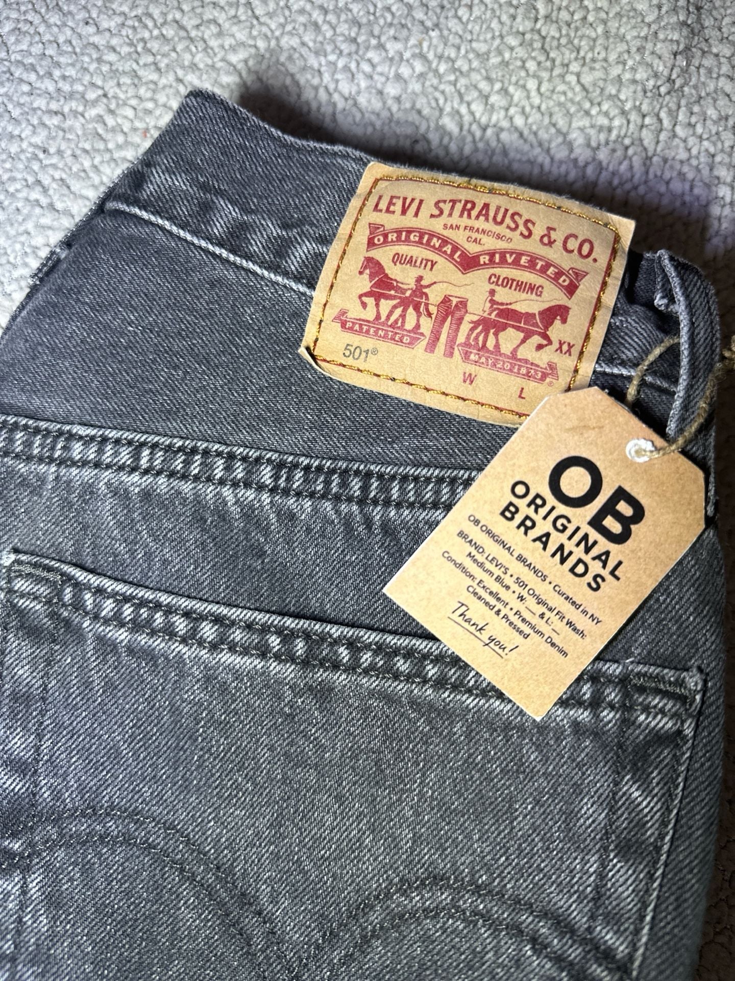 Levi's Ribcage Straight Leg Jeans Black Denim 2