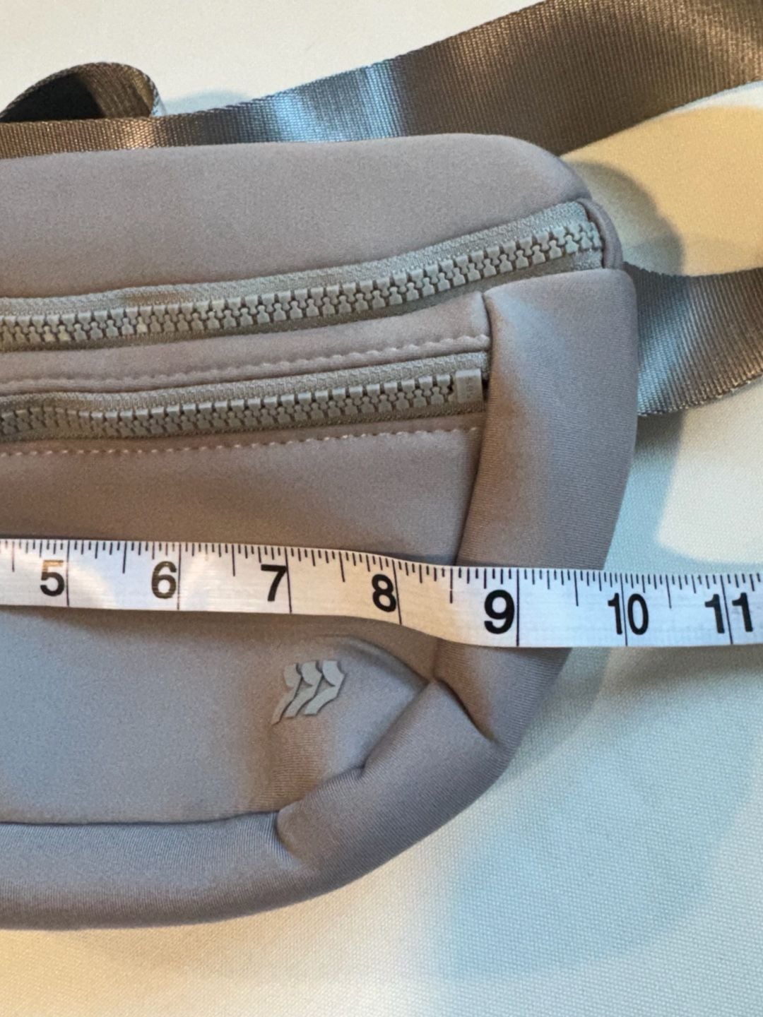 Gray Neoprene Belt Bag Crossbody Fanny Pack Multi Pocket Waist Bag 5