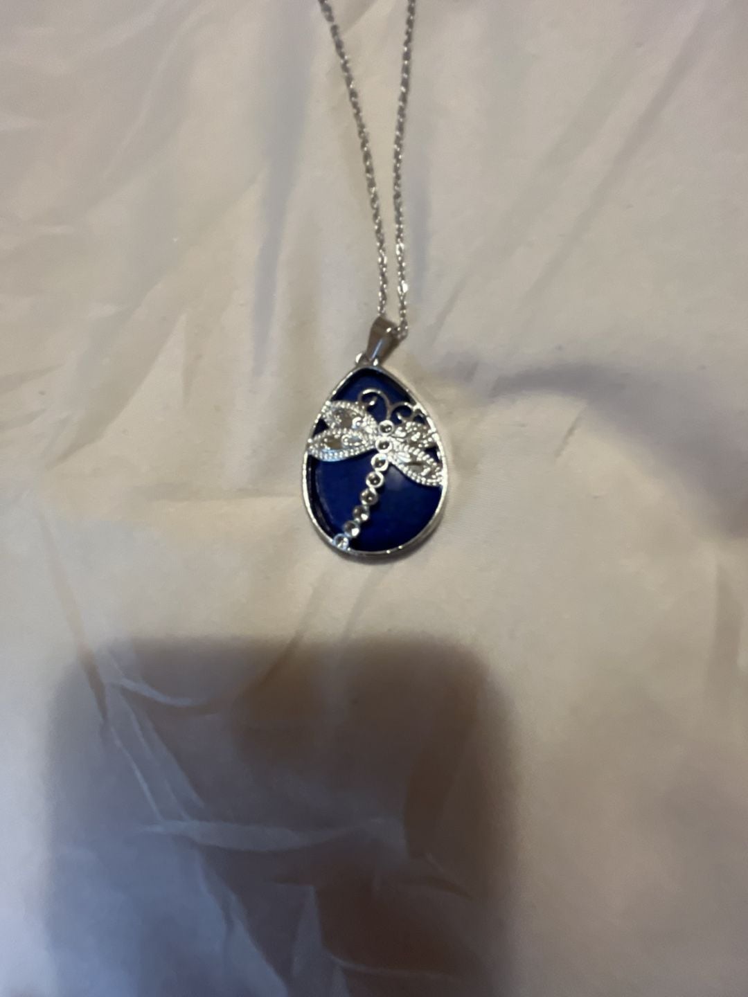 Unbranded Blue Teardrop Dragonfly Pendant Necklace 12