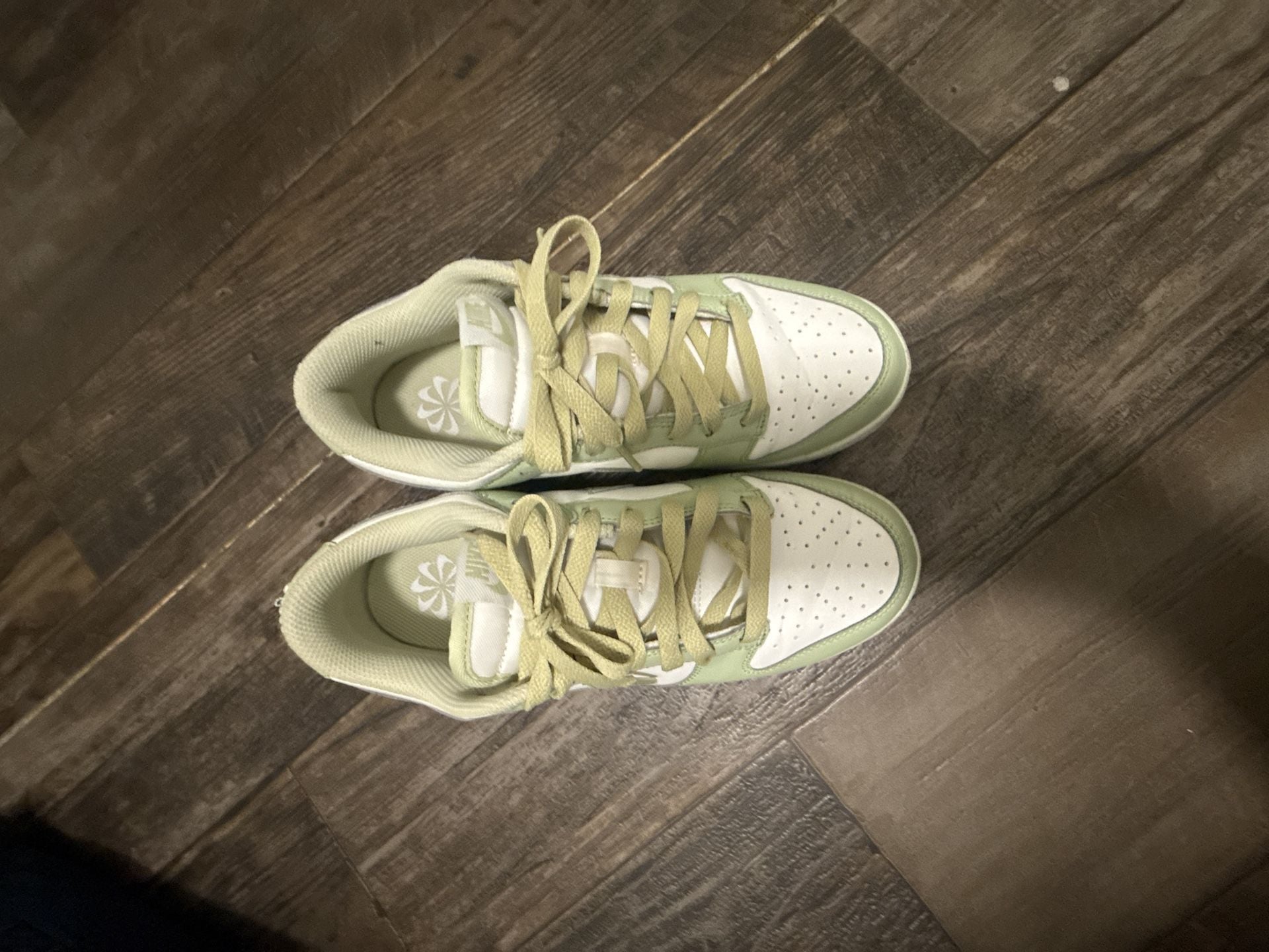 Nike Dunk Low Next Nature Olive Aura Size 8 Green White 3