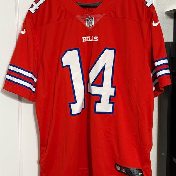 Nike Buffalo Bills Stefon Diggs 14 Jersey Size XL Red NFL Game