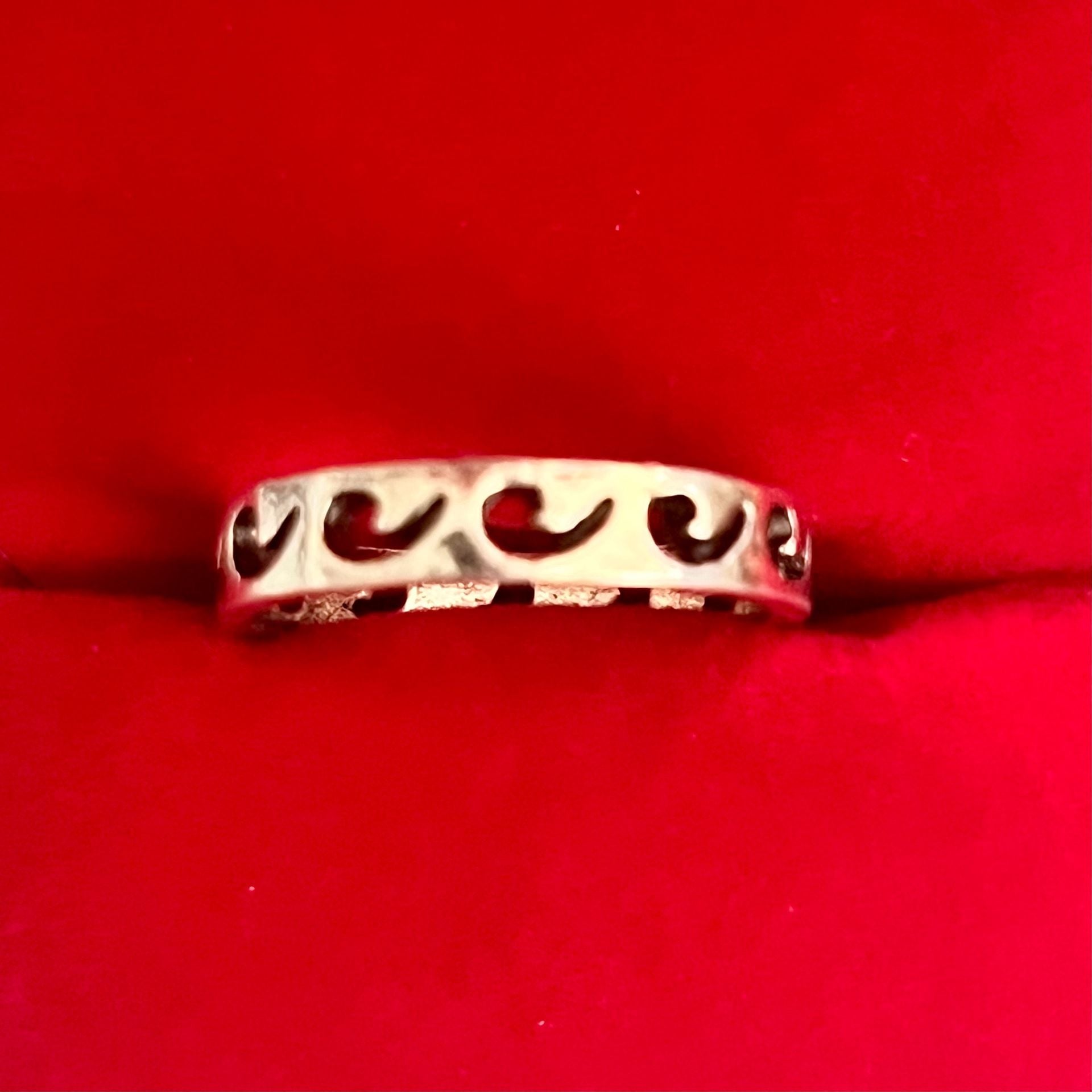 Cutout Wave Ring Titanium Steel Silver Size 6 1
