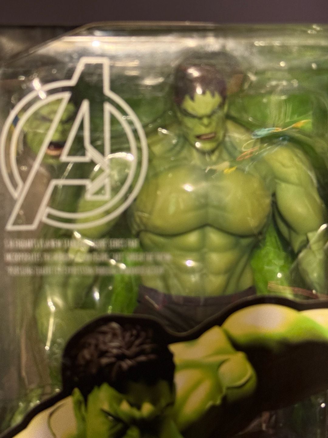 Marvel S.H. Figuarts The Hulk Action Figure 2