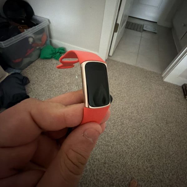 Fitbit Charge 6 Fitness Tracker Coral Gold