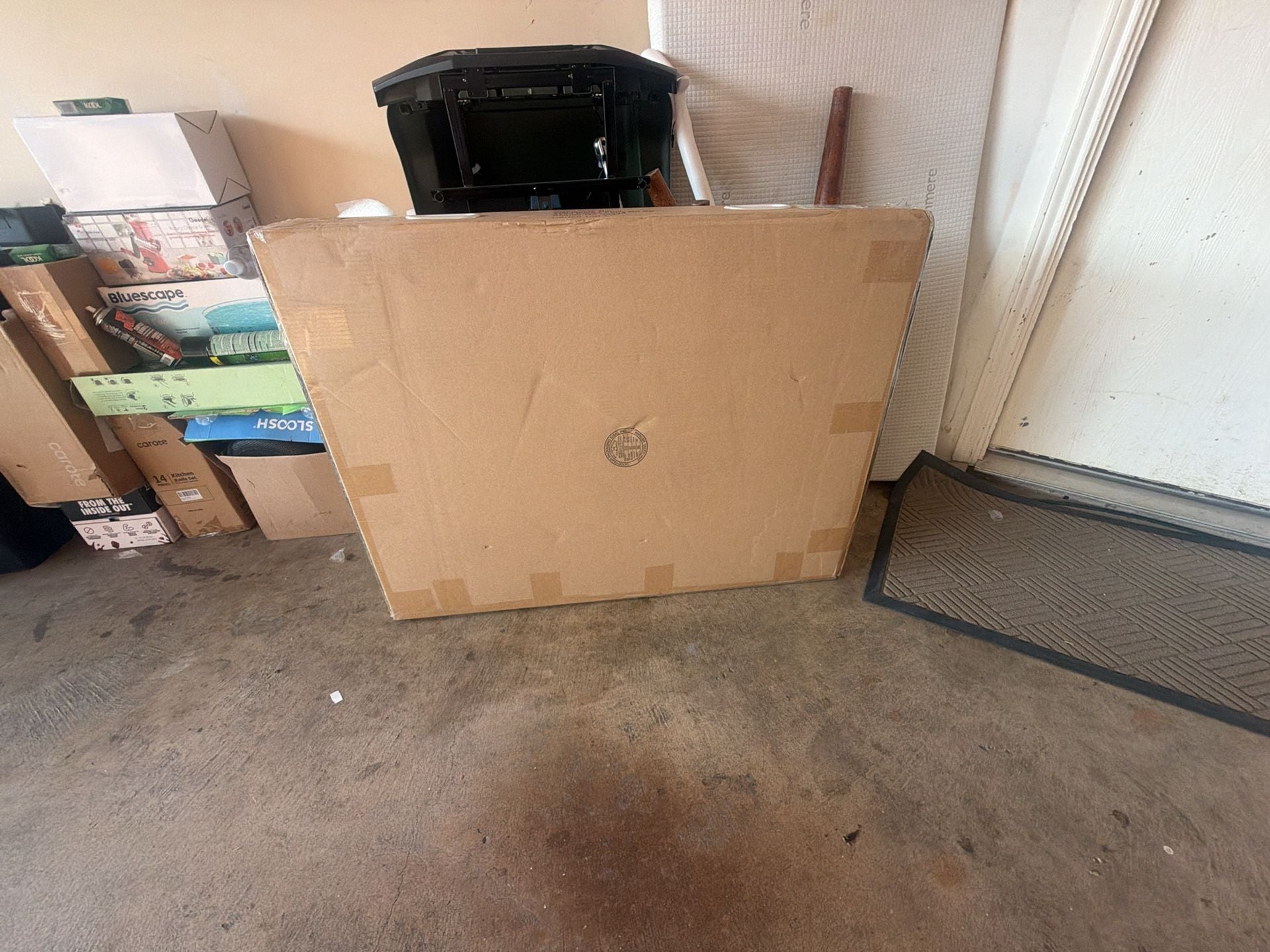 Home Depot 24 inch Base Cabinet SKU 1013161951 New 2