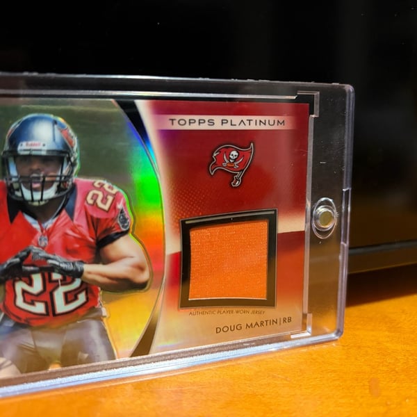 2012 Topps Platinum Doug Martin Rookie Relic Jersey Card #PRR-DM Buccaneers