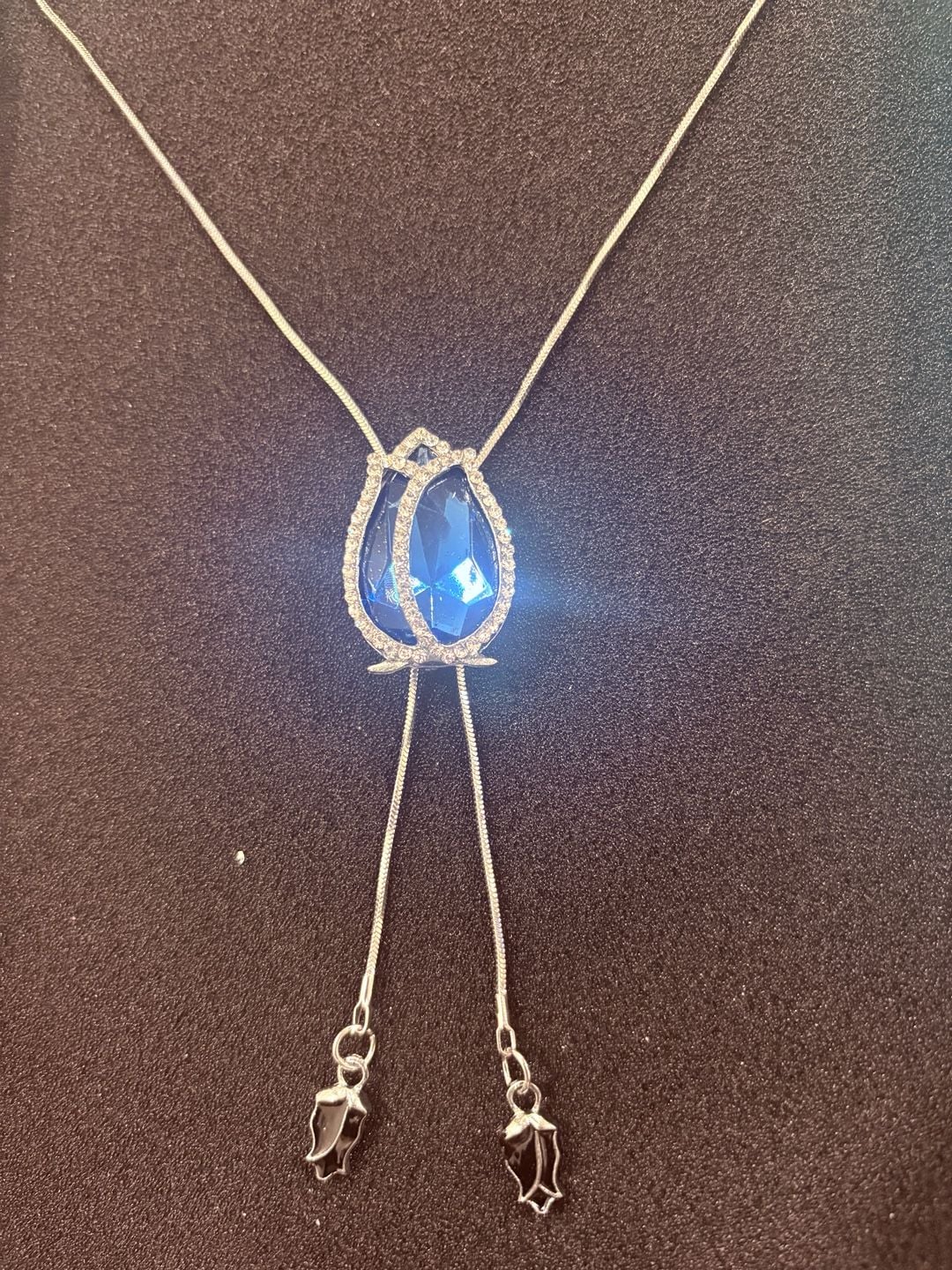 Tulip Necklace 5