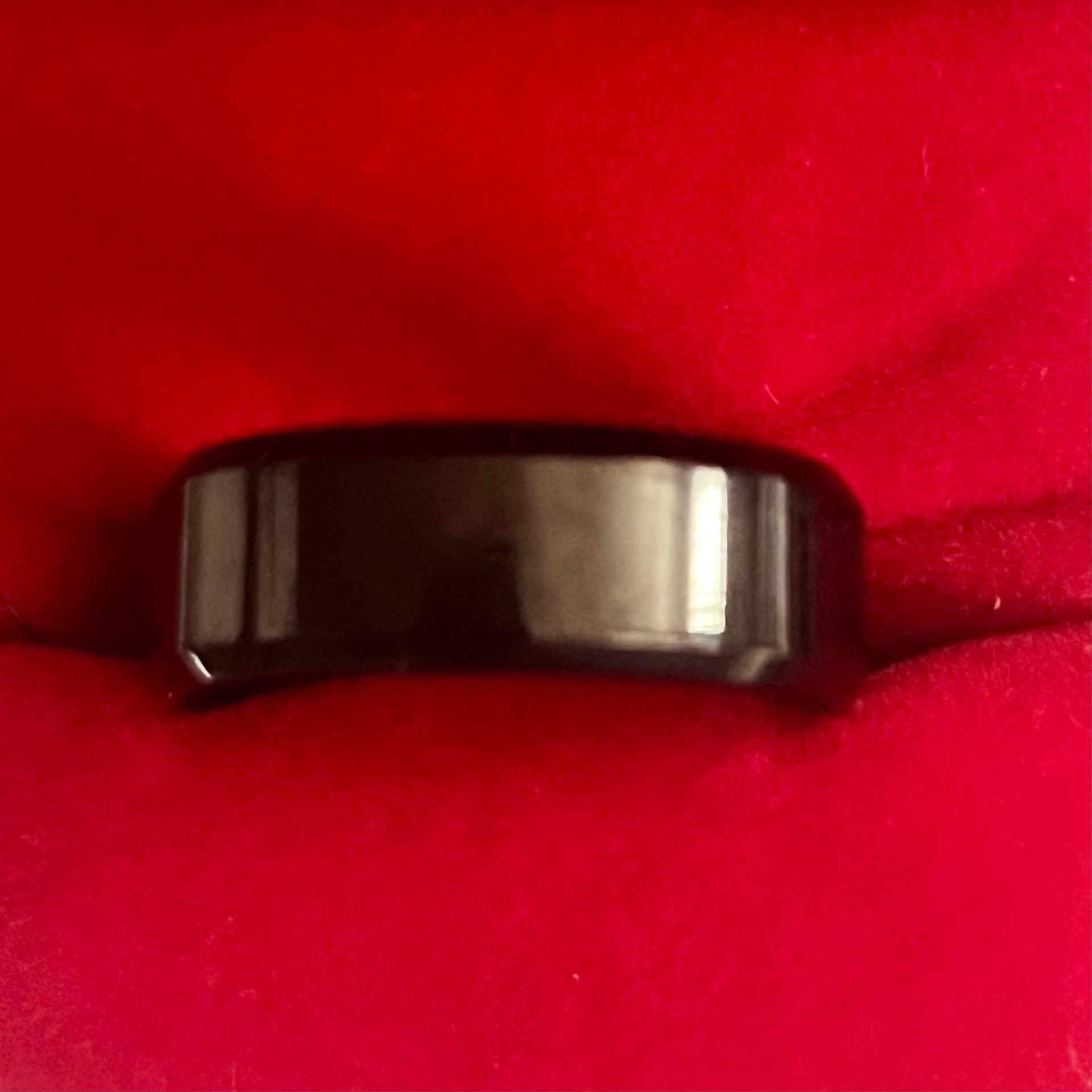Black Beveled Titanium Steel Polished Finish Band Ring Size 13 3