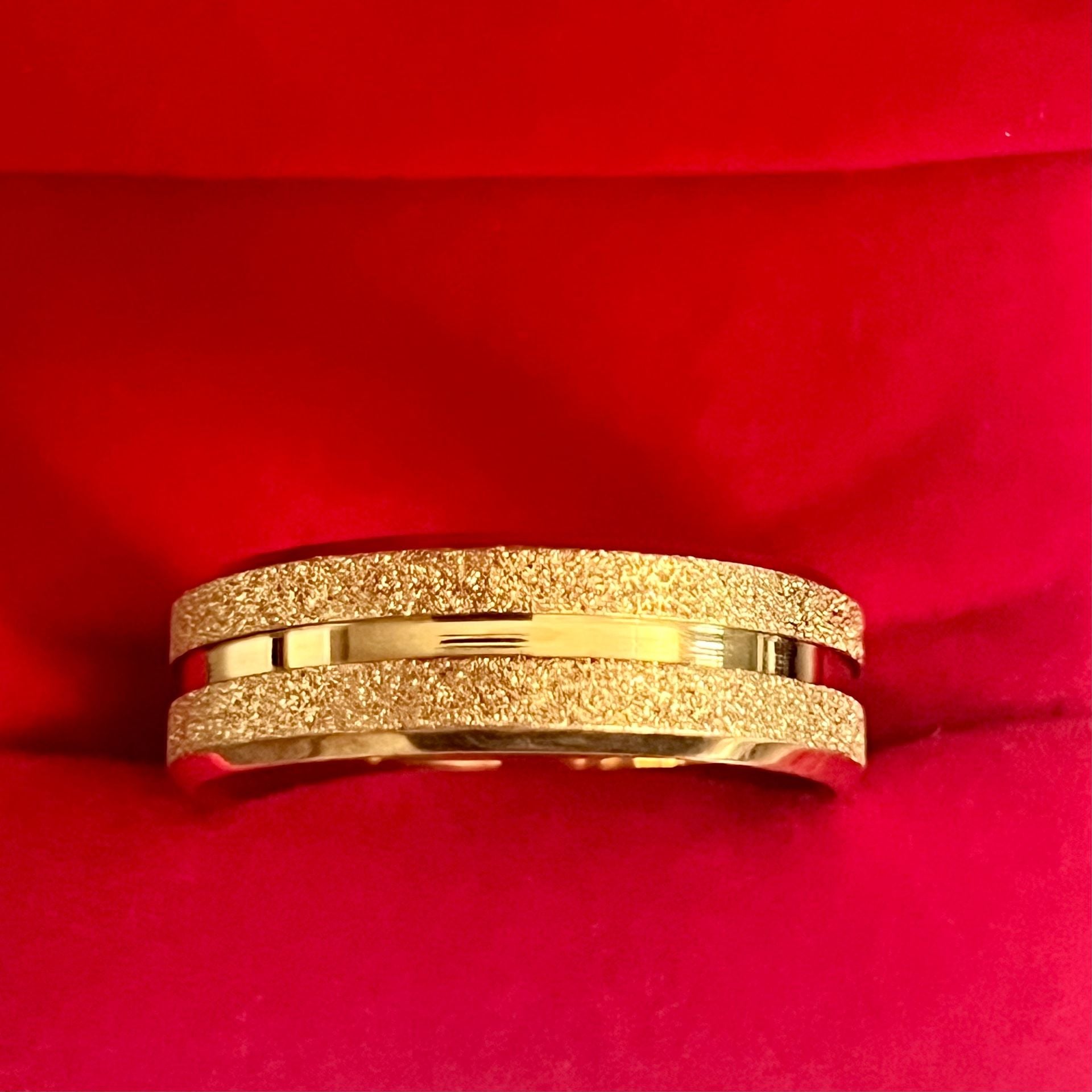 Classic Design Gold Textured Center Groove Titanium Steel Gold 8mm Band Size 13 3