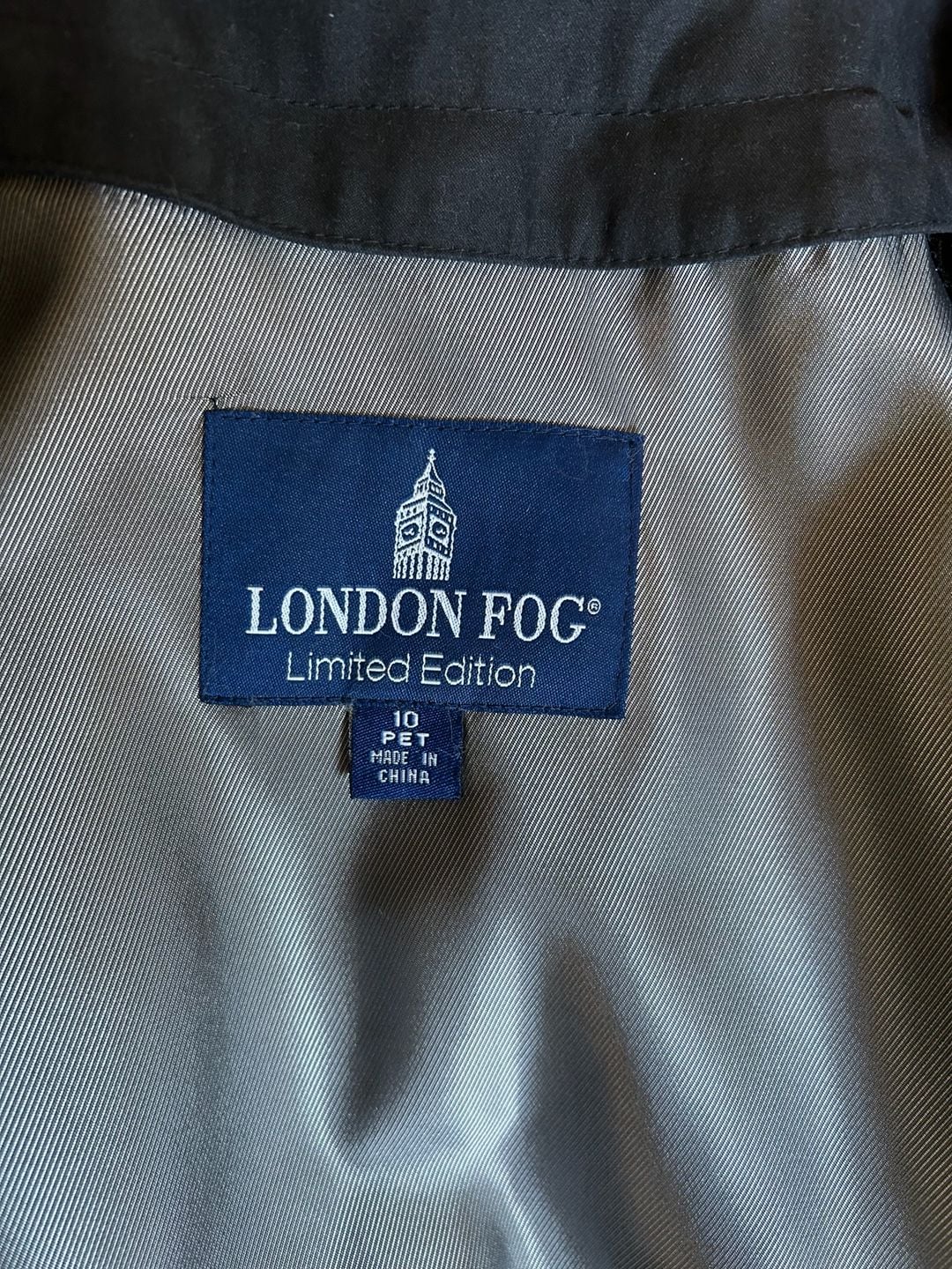 London Fog Limited Edition Trench Coat Size 10 Black Hooded Belted 4