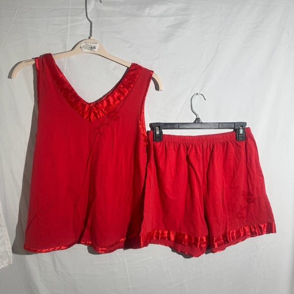 Dream Crest Vintage Red Pajama Set Womens Large Satin Trim Floral Tank Shorts Cami⁠