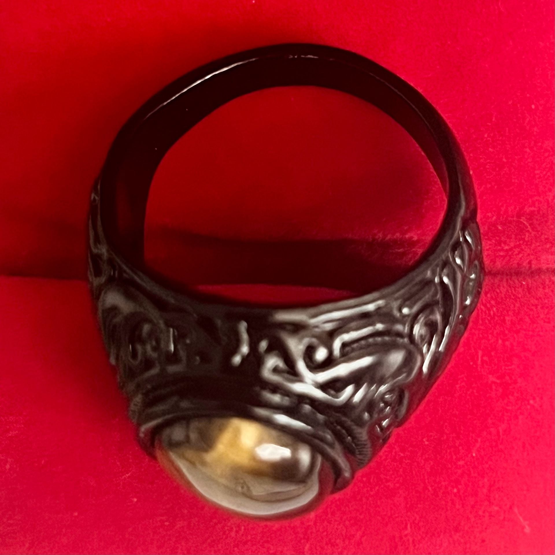 Vintage Ornate Black Banded Agate Cabochon Cocktail Ring Size 13 7