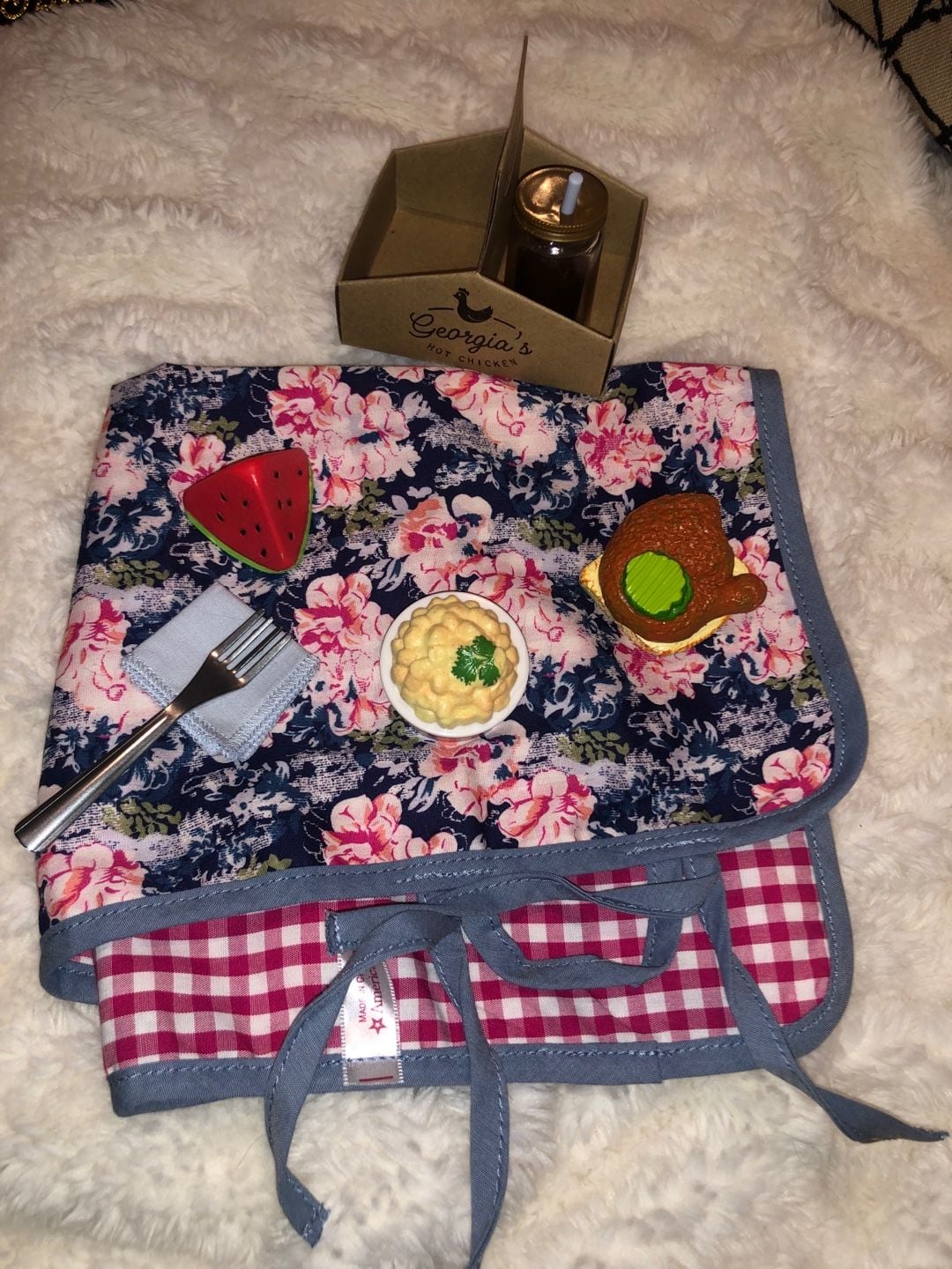 American Girl Tenney Grant Picnic Set 1