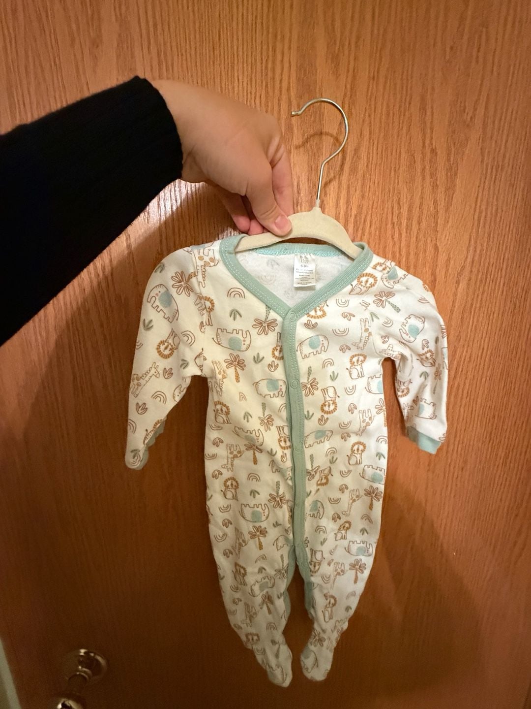 Baby Kiss Safari Animal Footed Pajamas Size 6-9m White 2