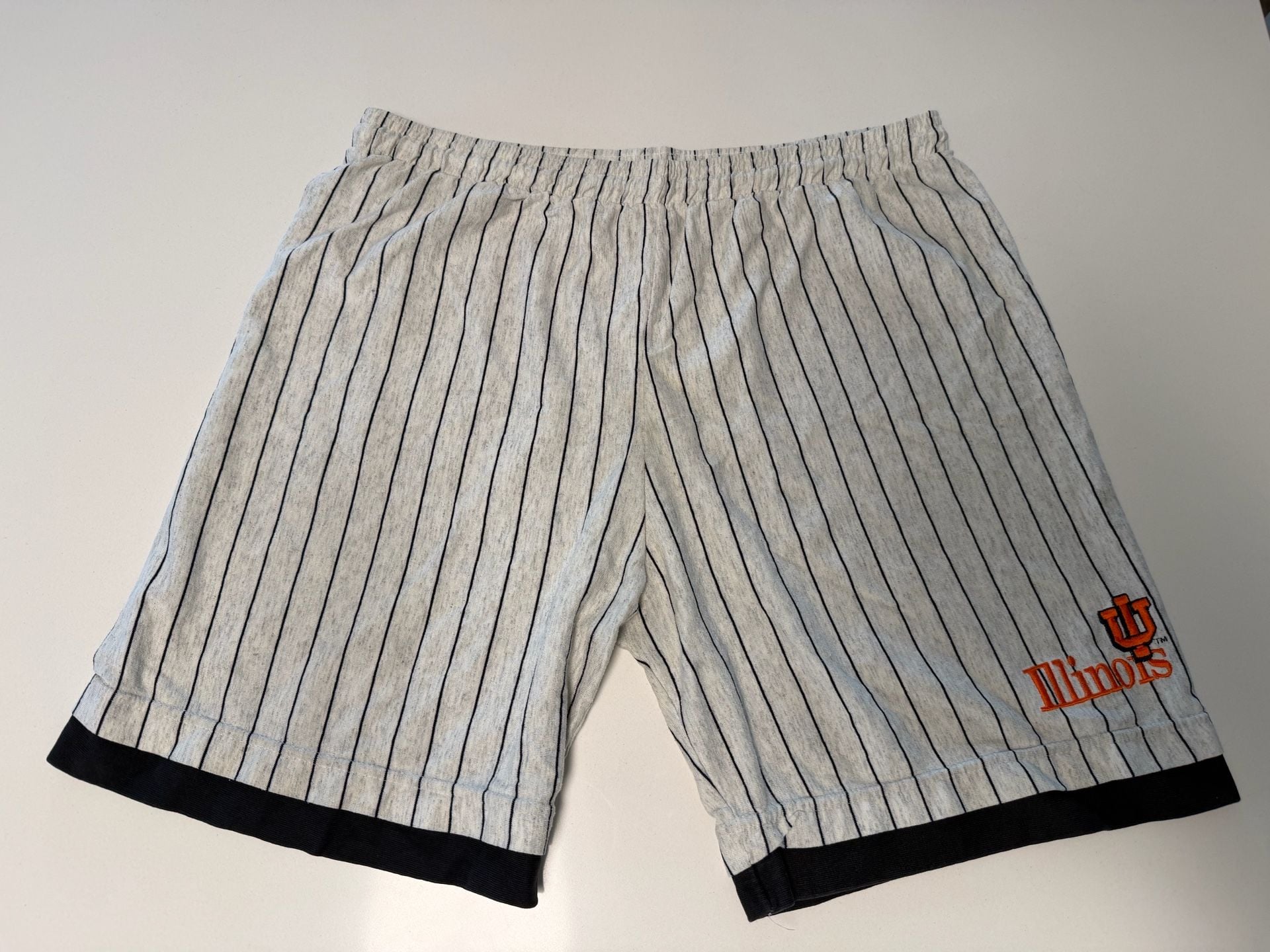 College Ware Illinois Fighting Illini Shorts Size XL Pinstripe 3