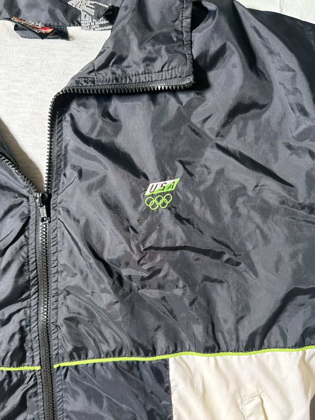 Product thumbnail 4