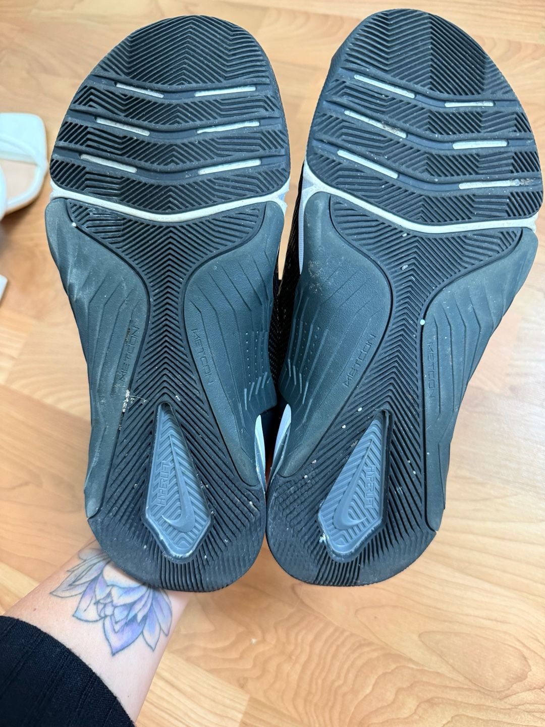 Nike Metcon 8 Black White Training Shoes 5