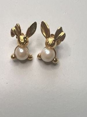Avon Vintage Gold Tone Faux Pearl Easter Bunny Rabbit Pierced Post Earrings 2