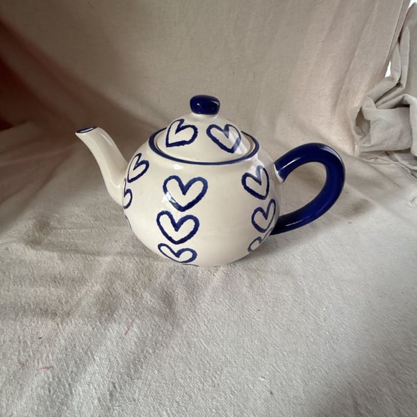 Ceramic two bears pottery Teapot Blue Handpainted Hearts