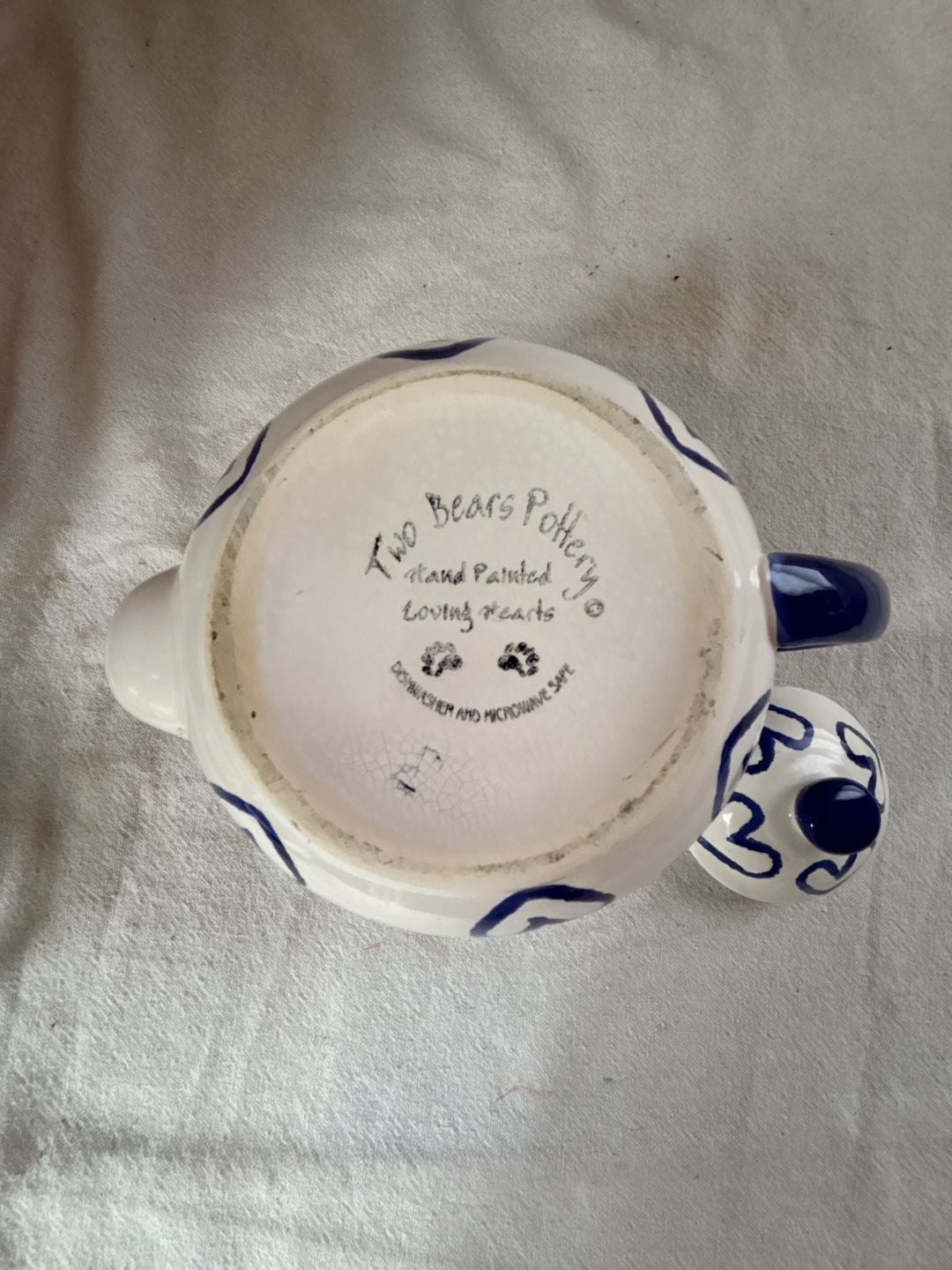 Ceramic two bears pottery Teapot Blue Handpainted Hearts 2