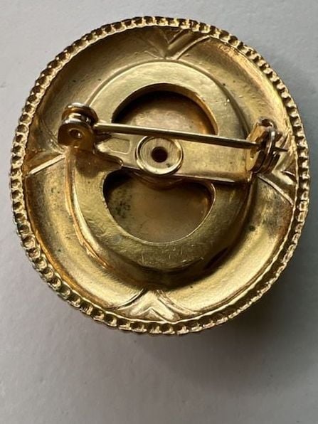 Vintage Gold Filled Shell Cameo Brooch Pin Pendant 4
