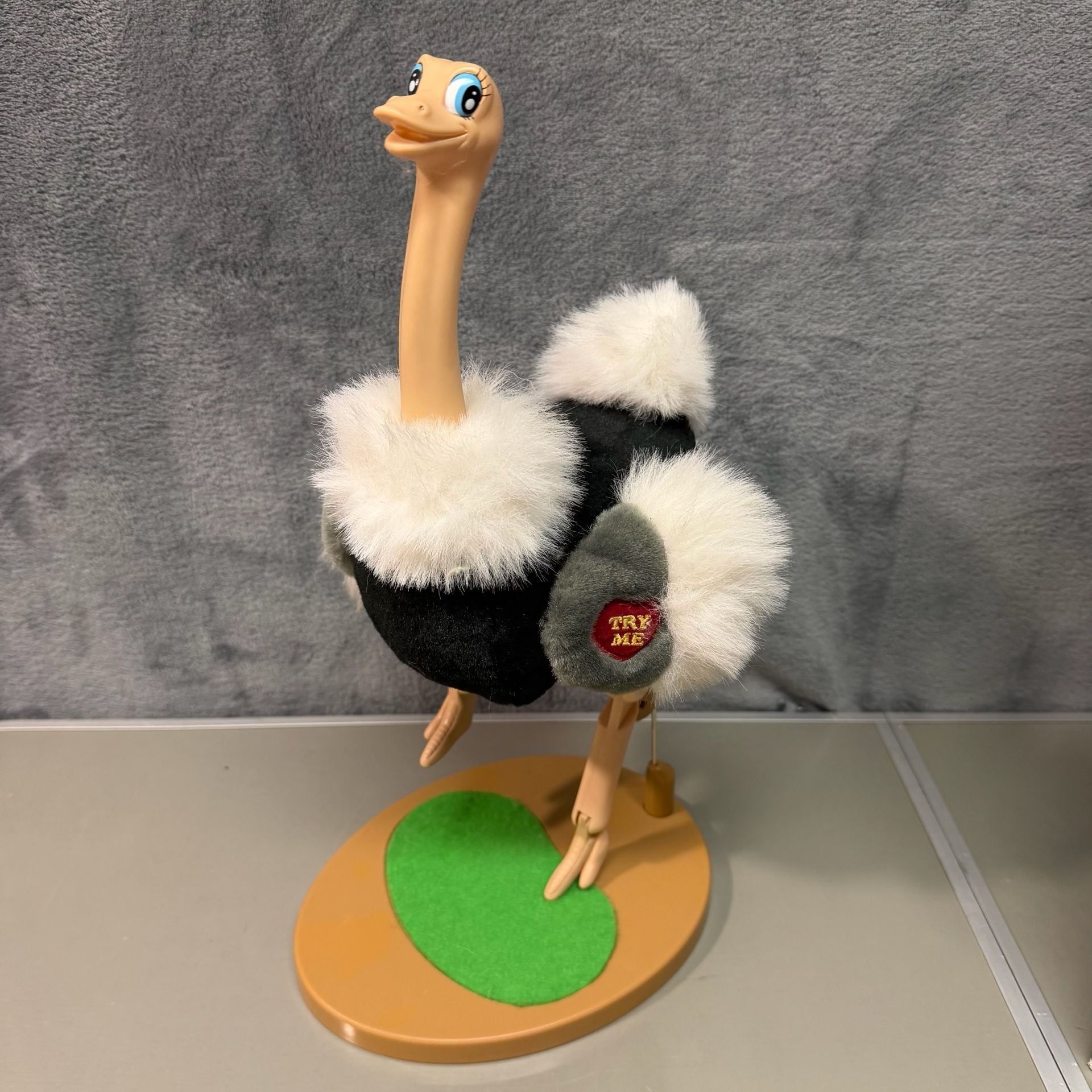 Tested working Vintage Dancing Ostrich Item No. 936 Animatronic Novelty Toy 2