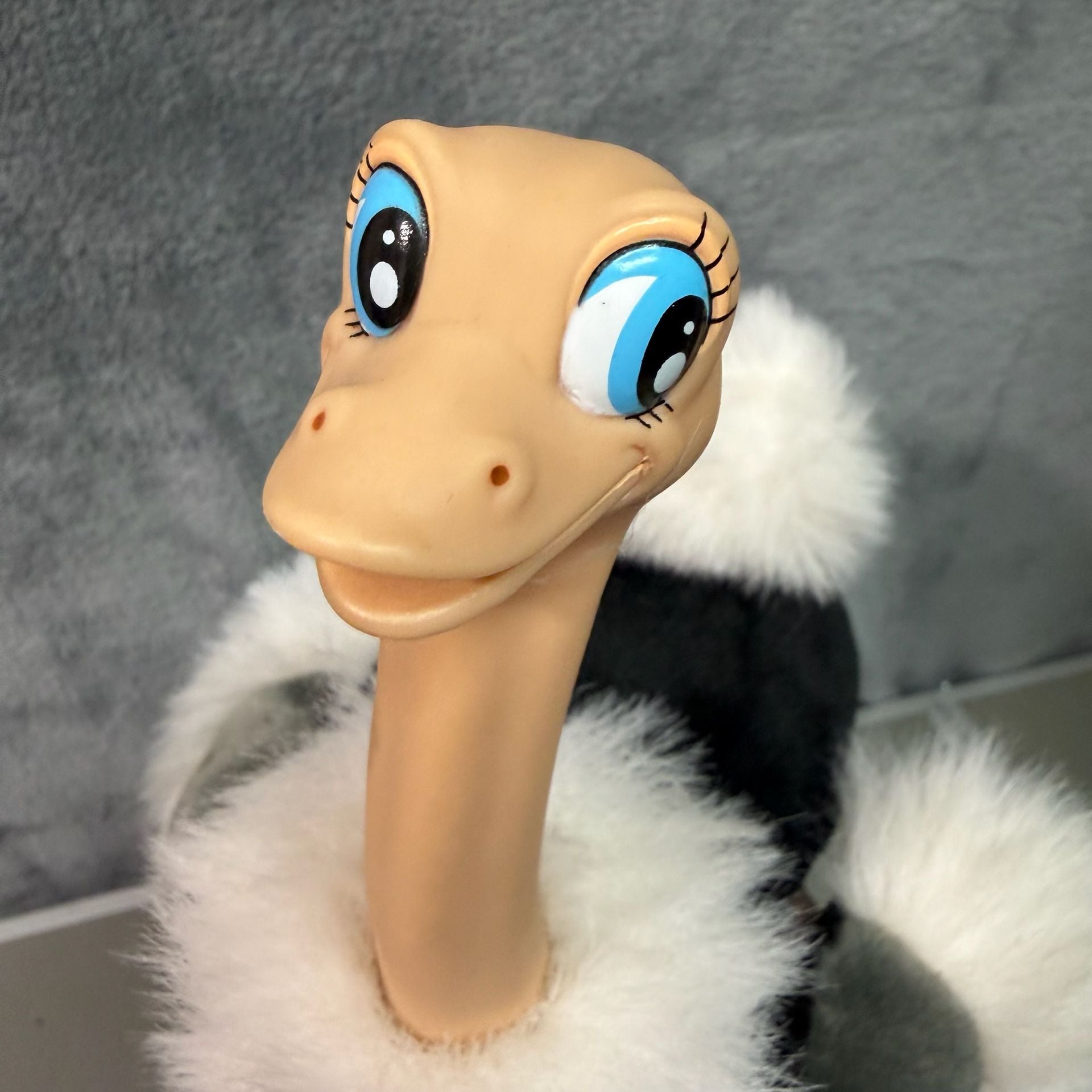 Tested working Vintage Dancing Ostrich Item No. 936 Animatronic Novelty Toy 5