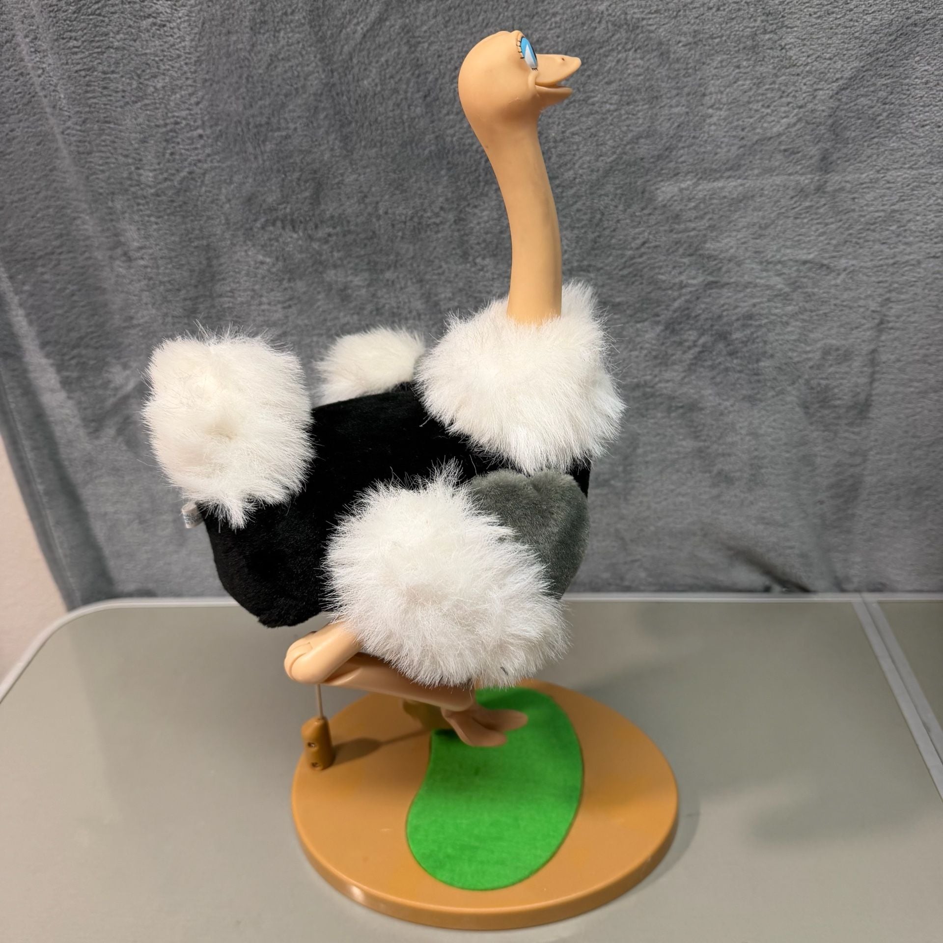Tested working Vintage Dancing Ostrich Item No. 936 Animatronic Novelty Toy 3