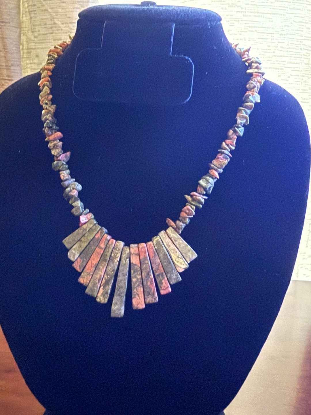 Unakite Jasper Stone Chip Fan Bib Necklace 2
