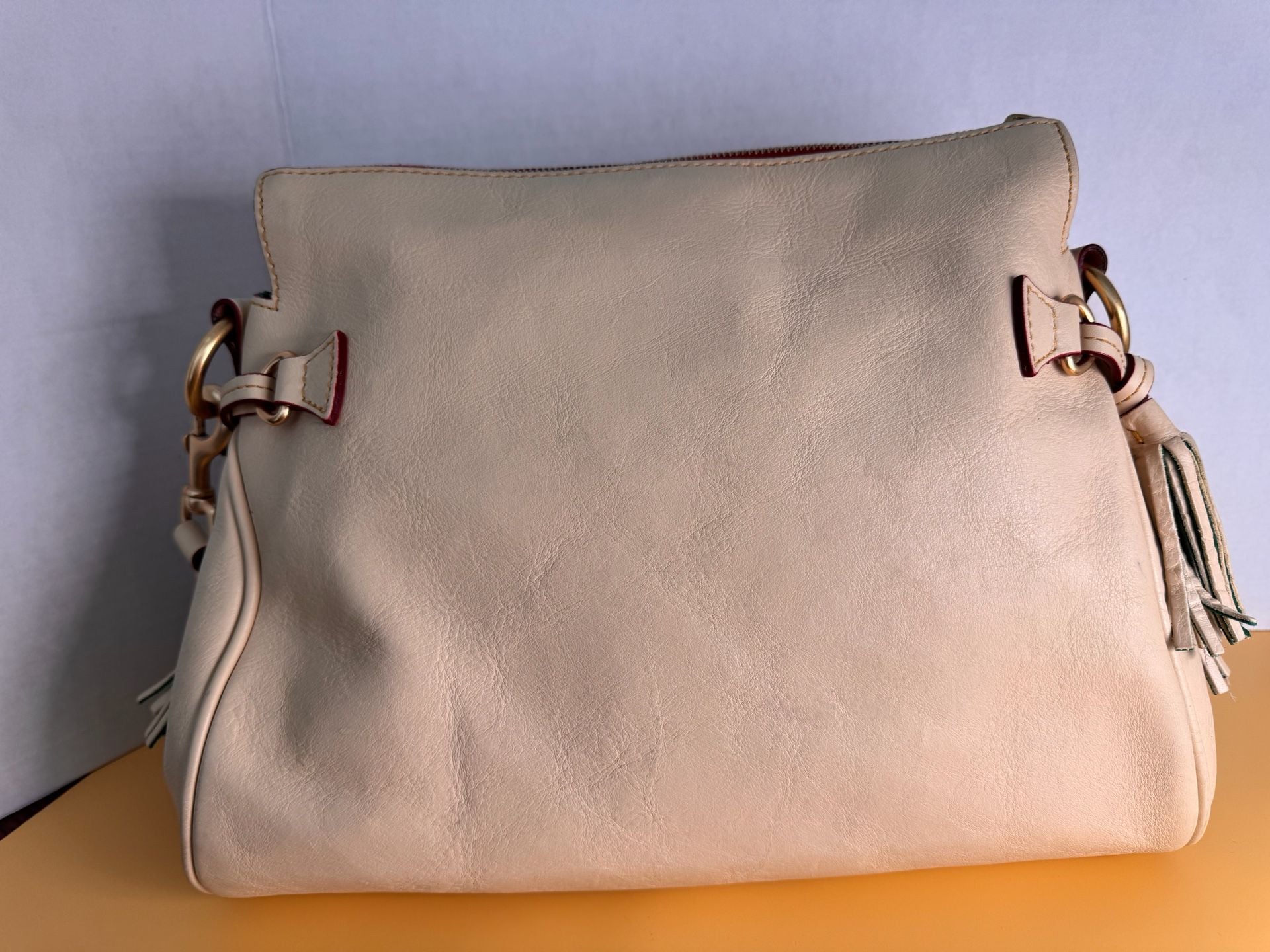 Product thumbnail 4