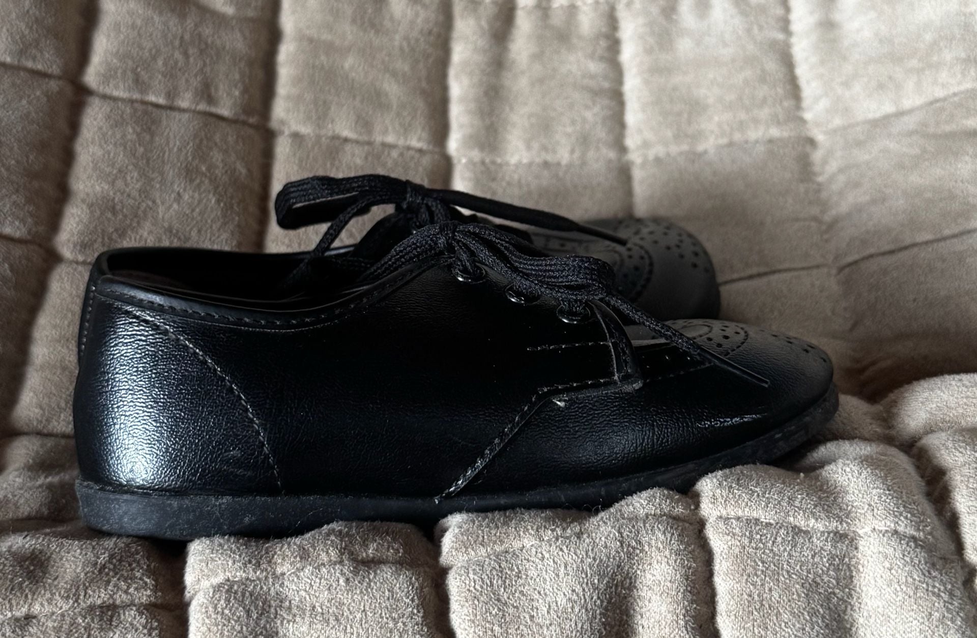 Small Steps Oxford Brogue Shoes Size 6 Black Toddler Dress Shoes Made in USA 3