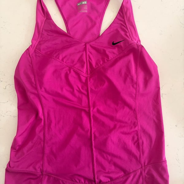 Nike Tennis Tank Top Size XS Pink Built In Bra
