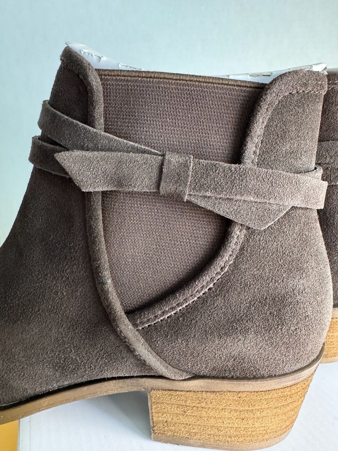 Isaac Mizrahi Live! Gracie Ankle Boots Size 8M Chocolate Suede Chelsea 13