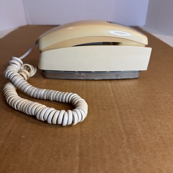 Western Electric Trimline Rotary Dial Wall Phone Ivory Vintage