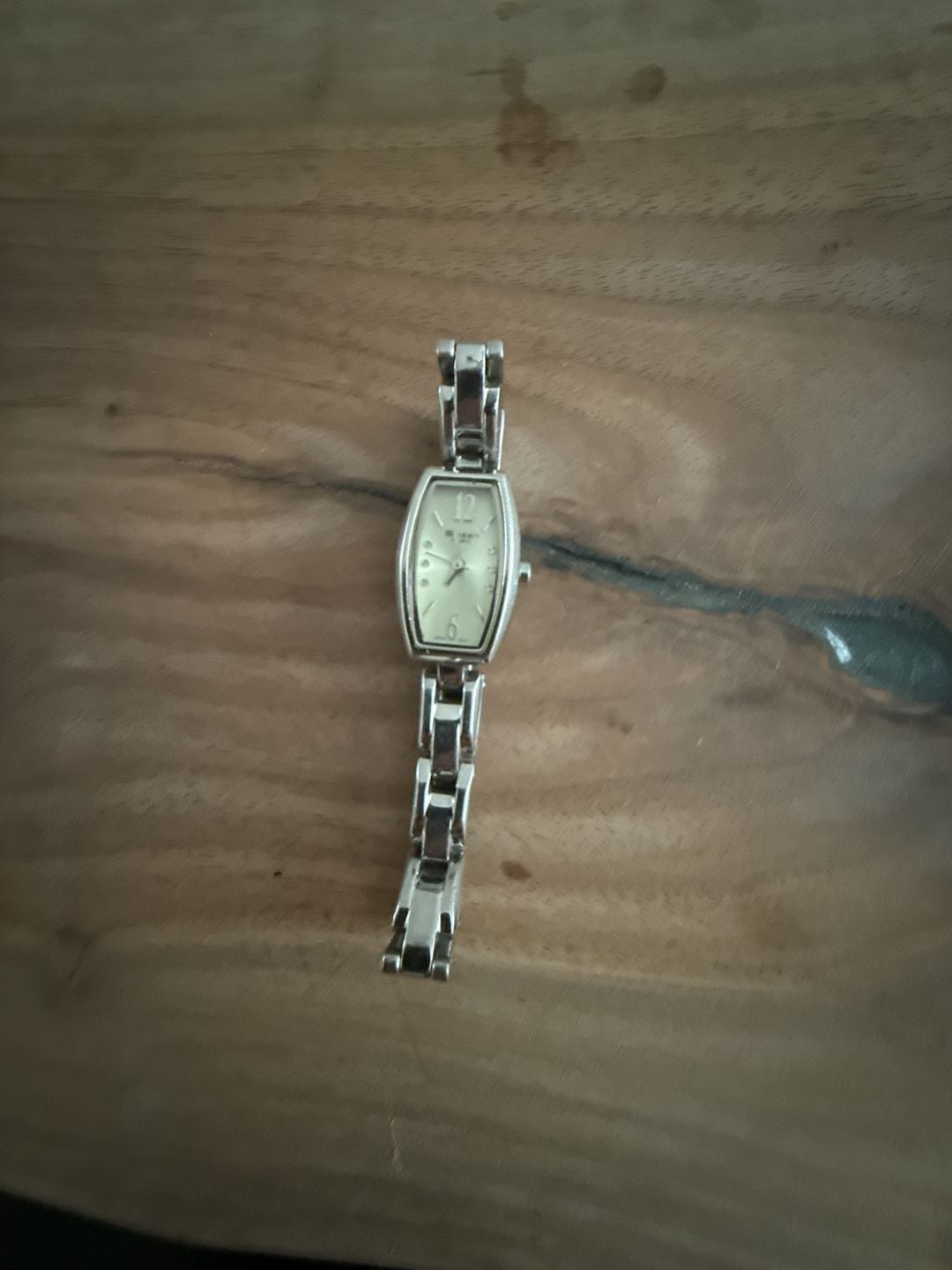 Casio Sheen SHN-4008 Tonneau Stainless Steel Wristwatch Silver 2