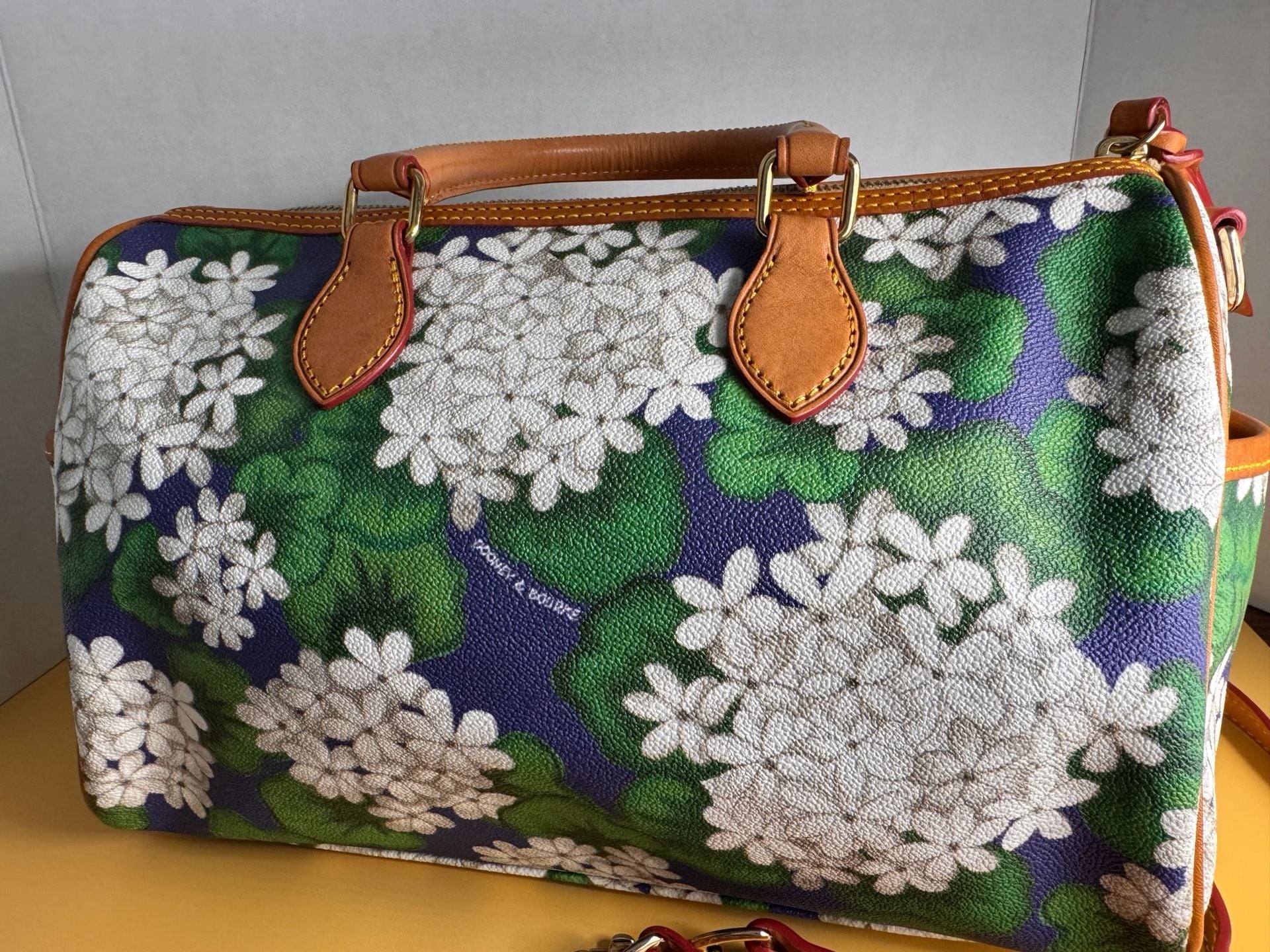 Dooney & Bourke Hydrangea Barrel Satchel Blue Green Floral Leather Bag 11
