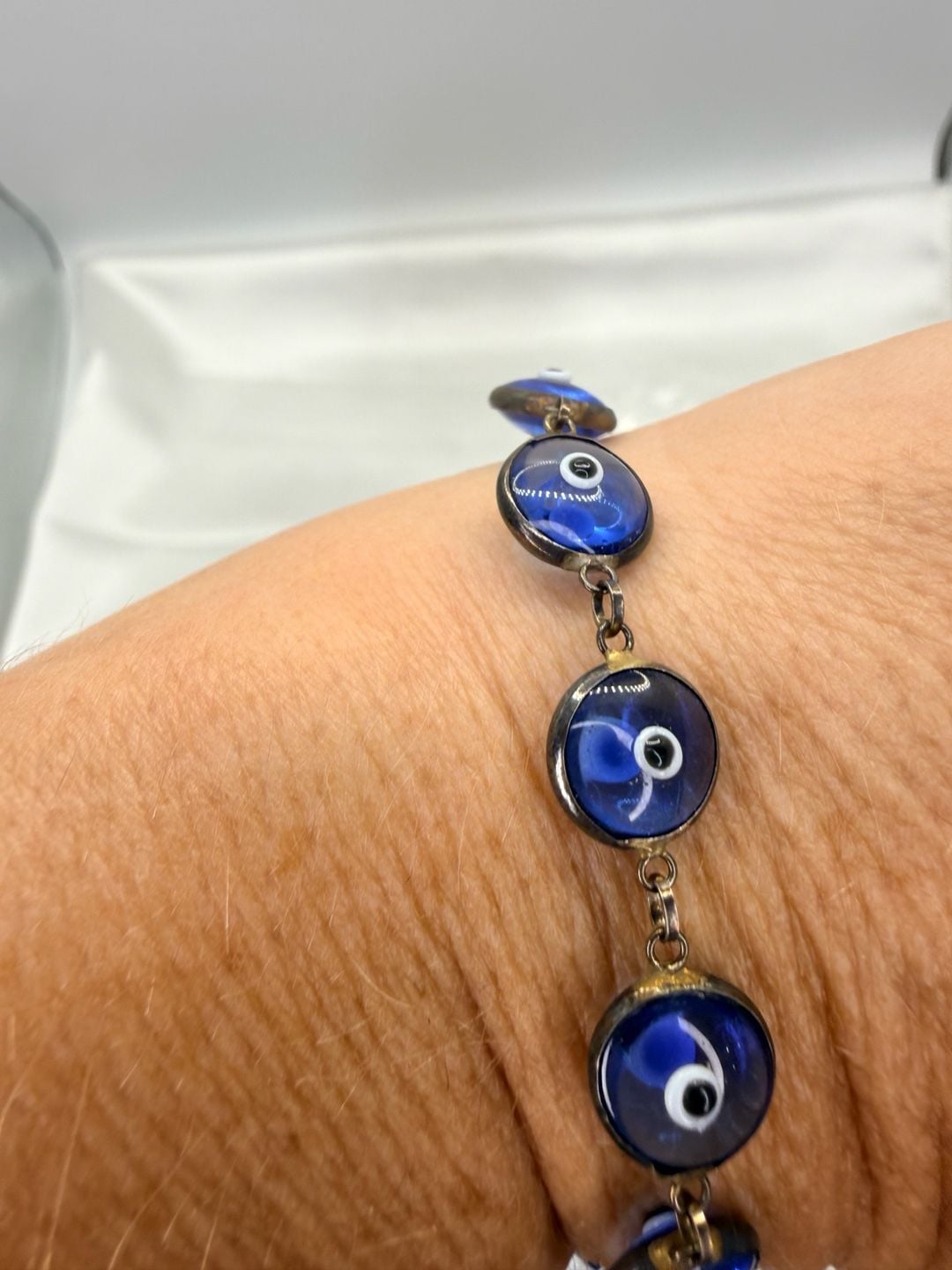 Vintage Evil Eye Bracelet Size 6.5 Inch Cobalt Blue Glass Silver Link 2