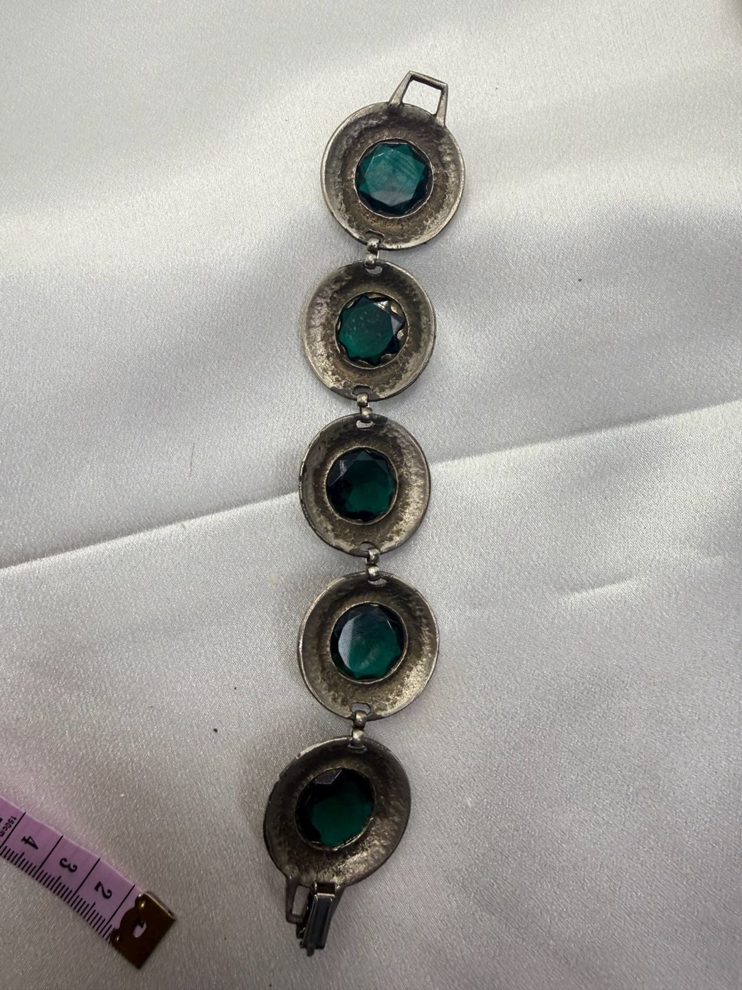 Vintage Silver Tone Green Link Bracelet Size 7 Inch 3