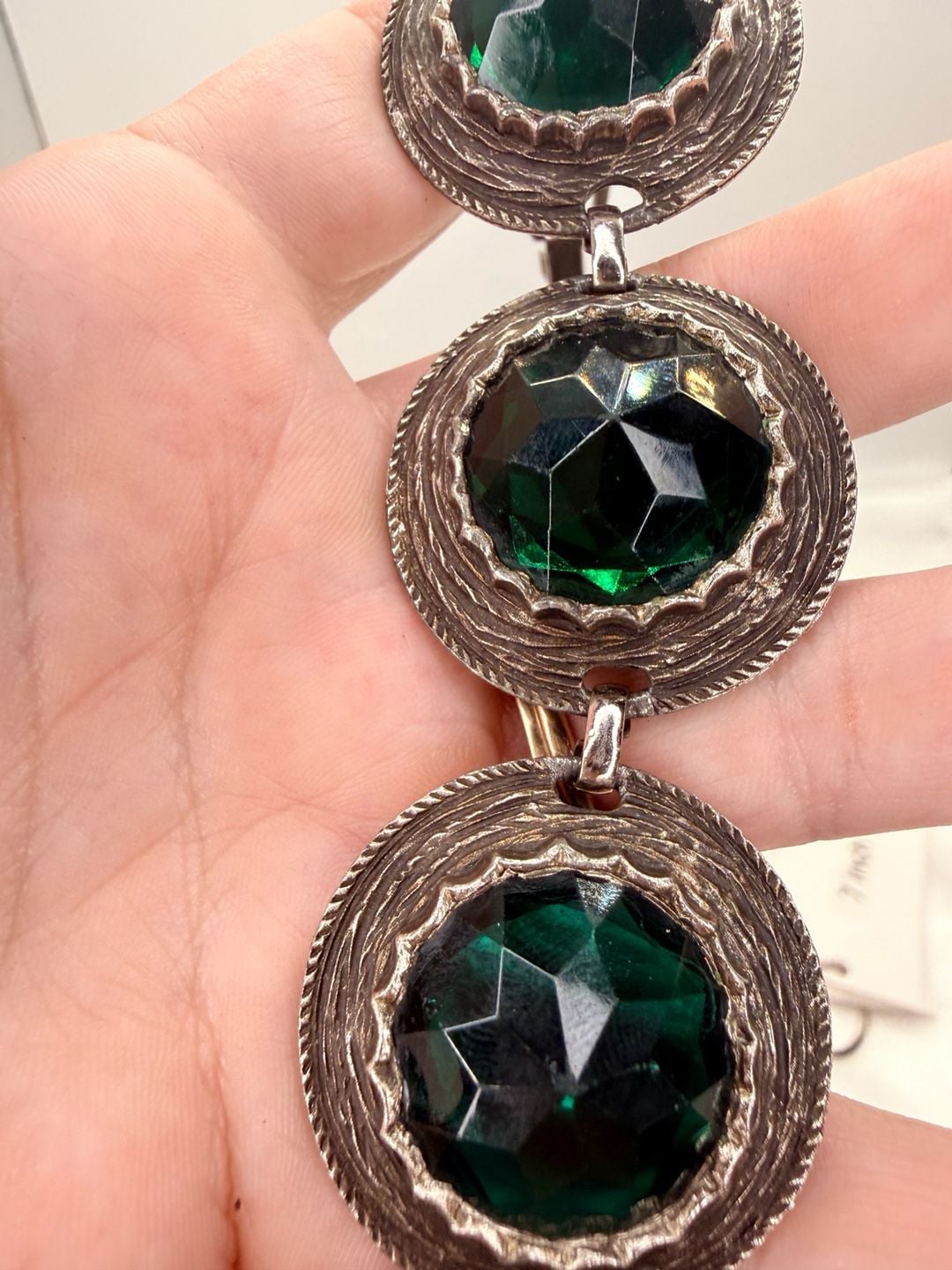 Vintage Silver Tone Green Link Bracelet Size 7 Inch 6