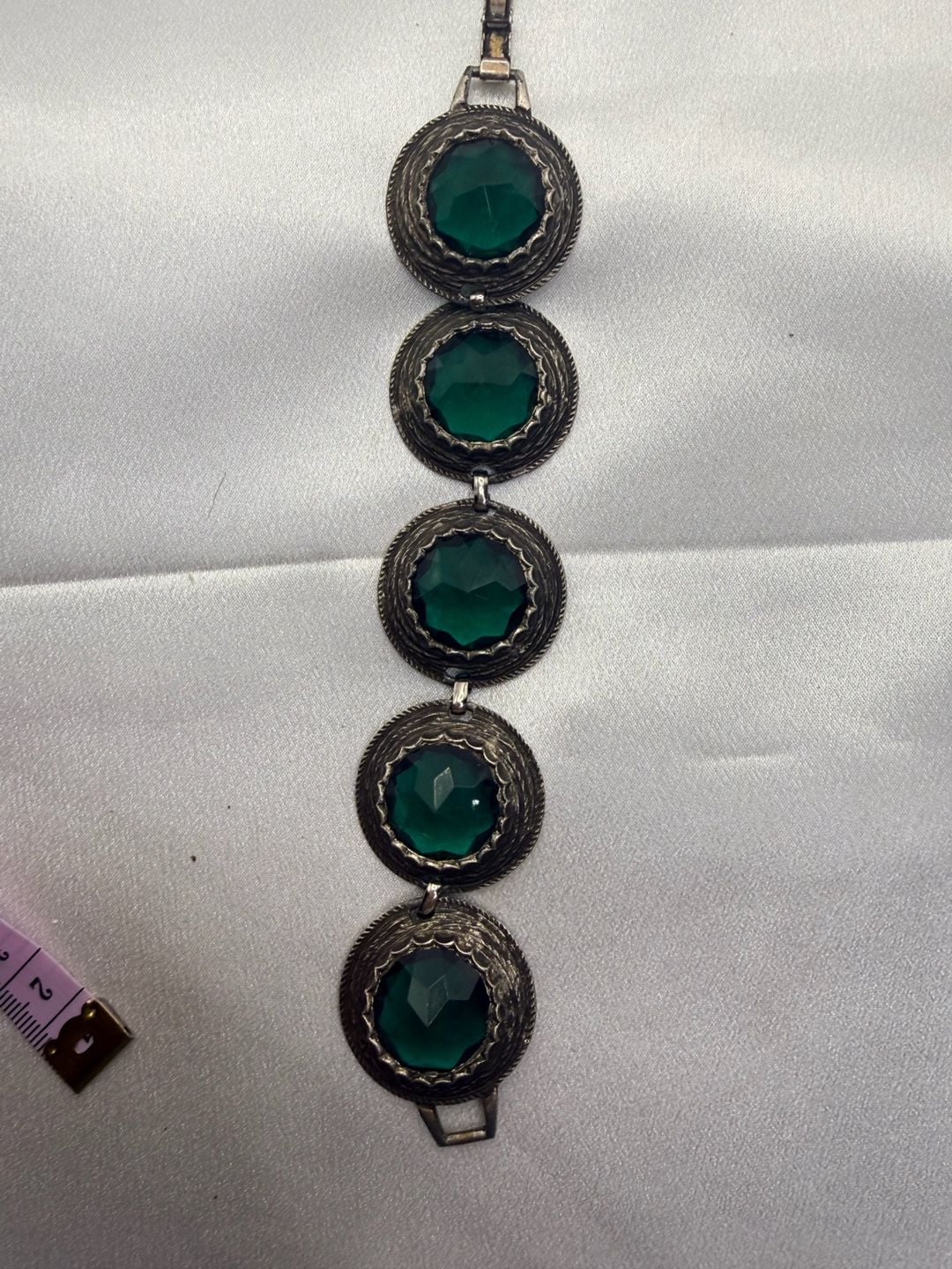 Vintage Silver Tone Green Link Bracelet Size 7 Inch 10