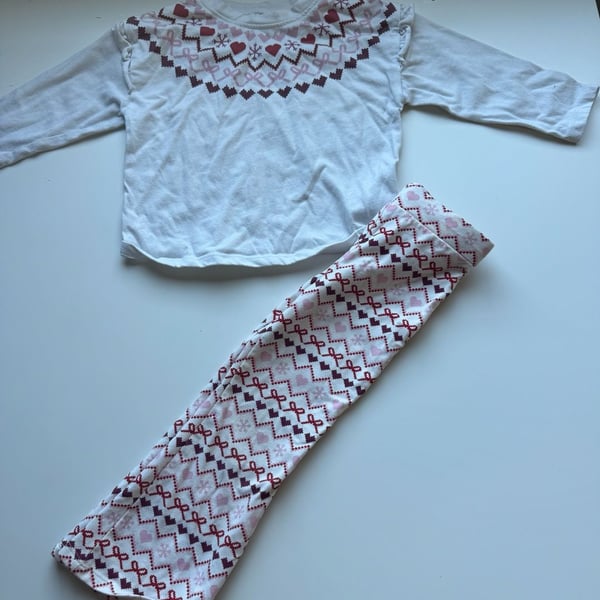 Garanimals Outfit Set Size 2T Egret Heart Snowflake
