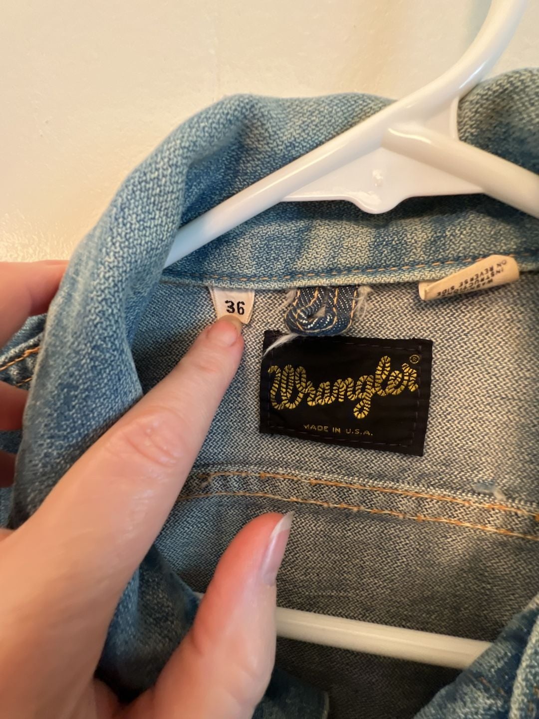 Wrangler Vintage Denim Jacket Size 36 Blue Trucker Jacket 4