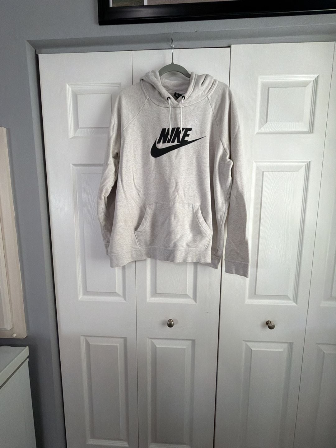 Nike Sportswear Essential Hoodie Size XXL Light Gray Pullover 2