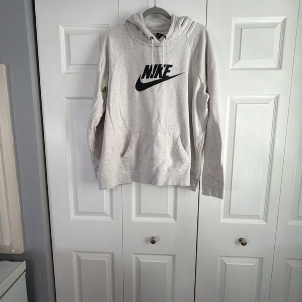 Nike Sportswear Essential Hoodie Size XXL Light Gray Pullover