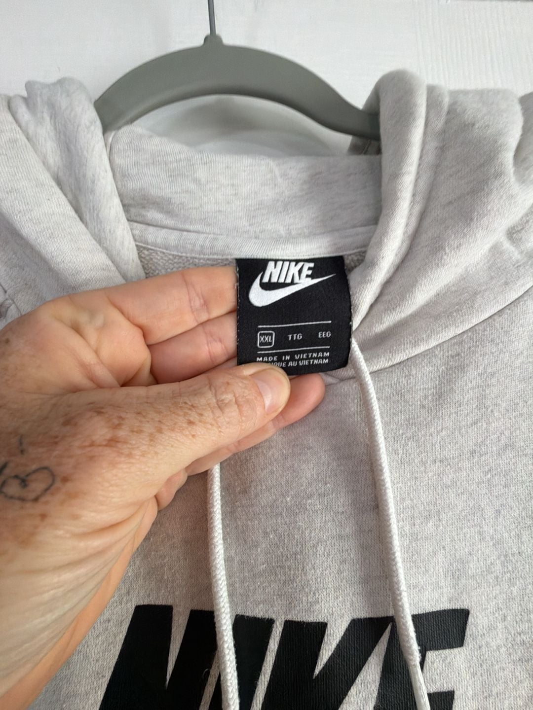 Nike Sportswear Essential Hoodie Size XXL Light Gray Pullover 3
